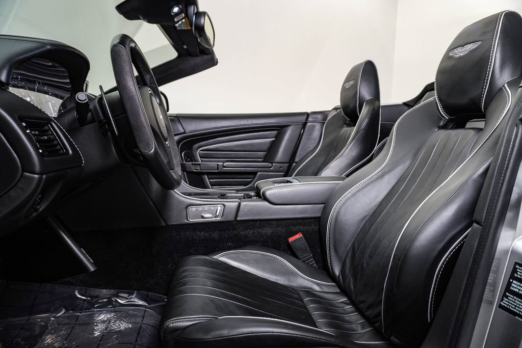 Used 2016 Aston Martin DB9 GT RWD image 23