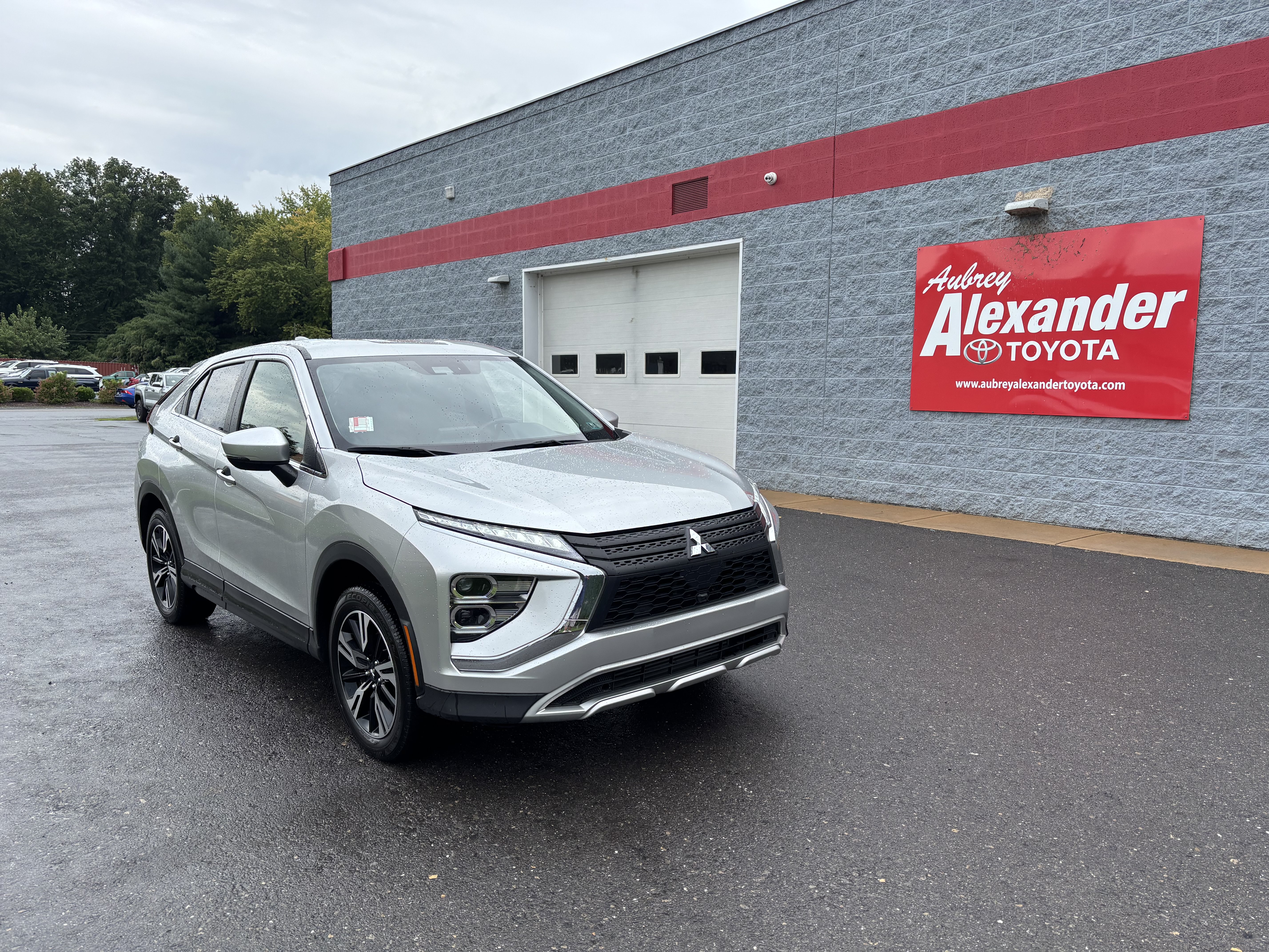 Used 2025 Mitsubishi Eclipse Cross SE