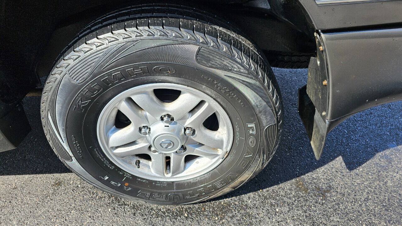 Used 2000 Lexus LX 470 4WD image 10