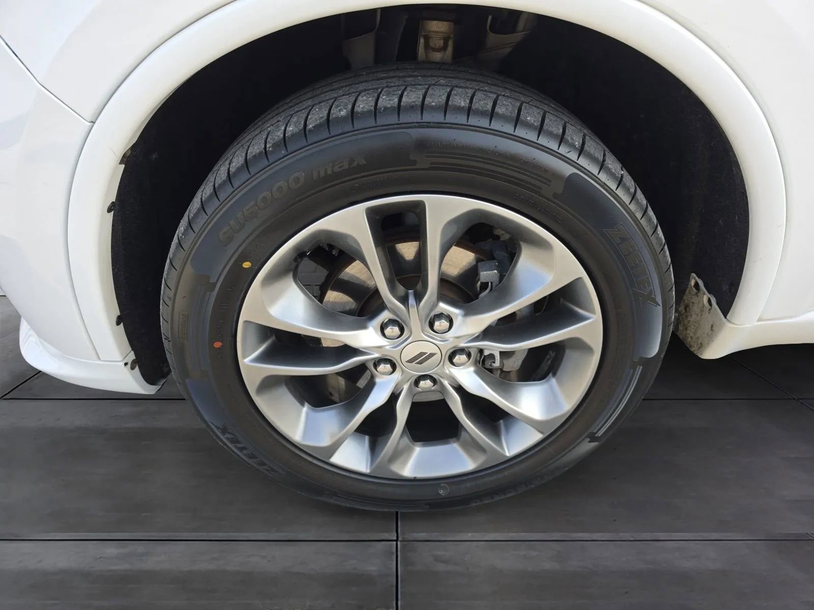 Used 2020 Dodge Durango GT image 33