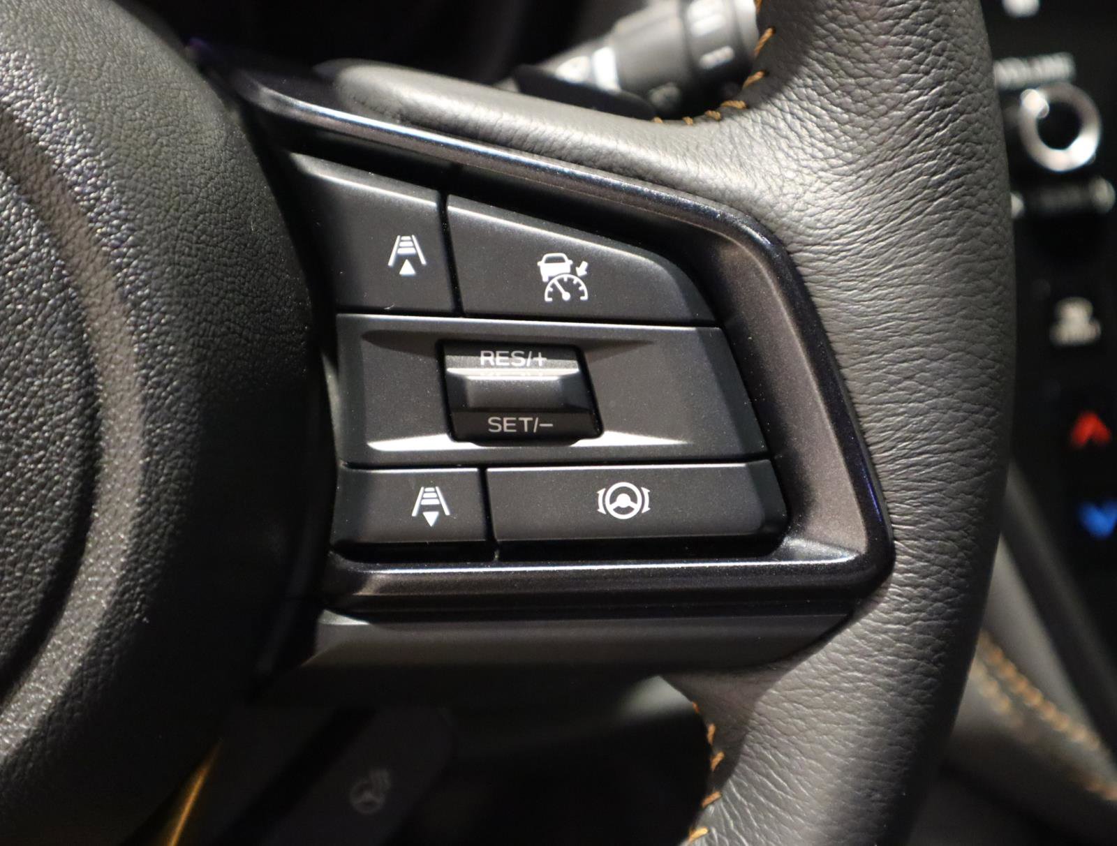 Used 2025 Subaru Outback Wilderness AWD/4WD image 32