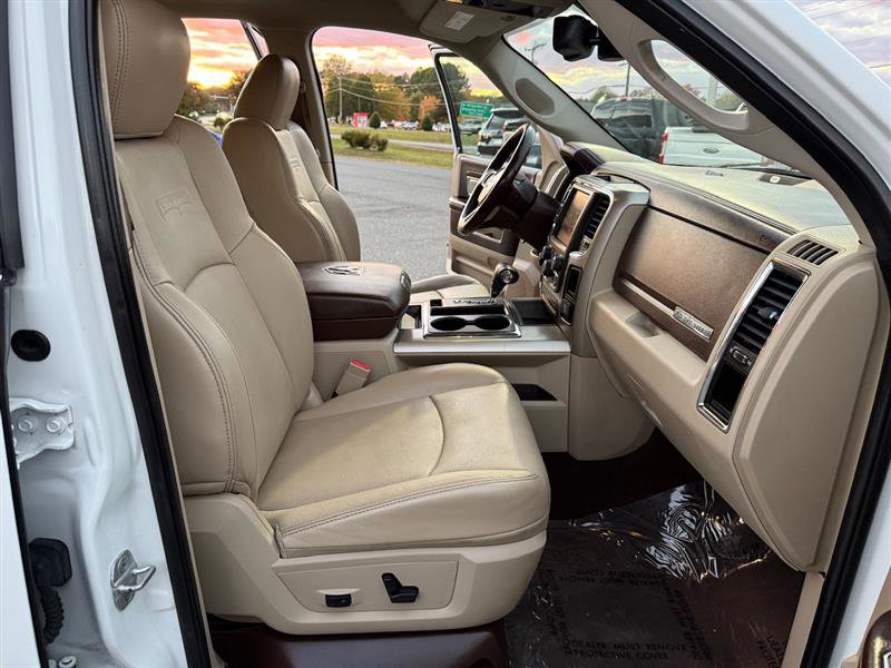 Used 2013 RAM 1500 Laramie w/ Convenience Group image 15