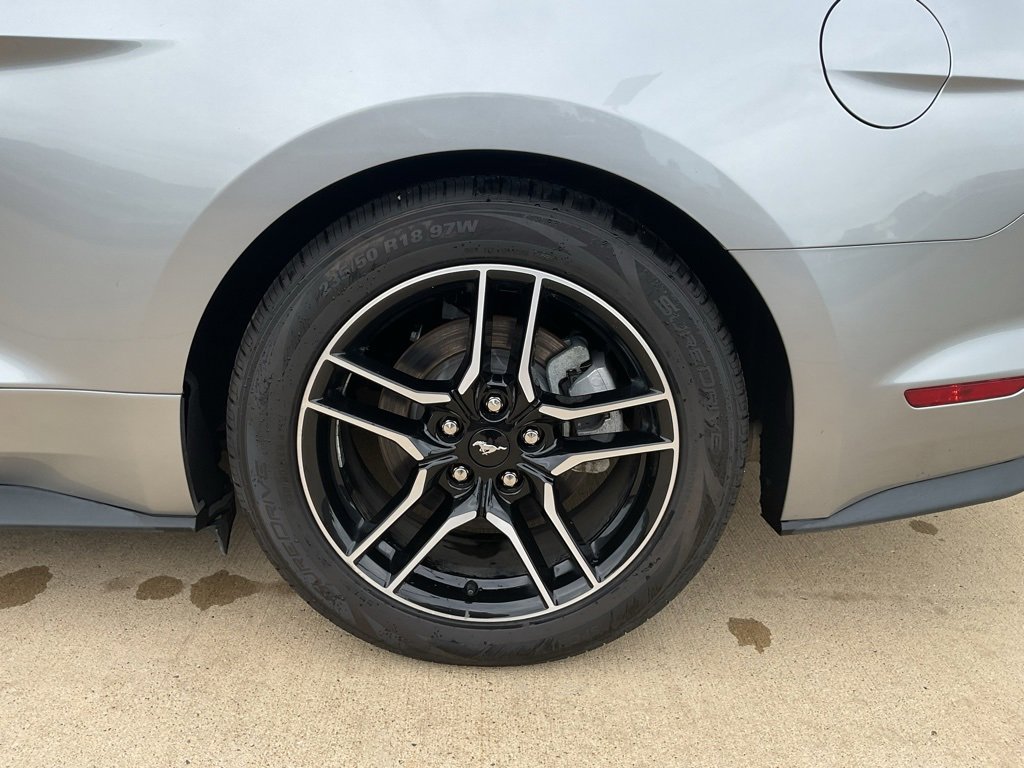 Used 2022 Ford Mustang Premium image 6