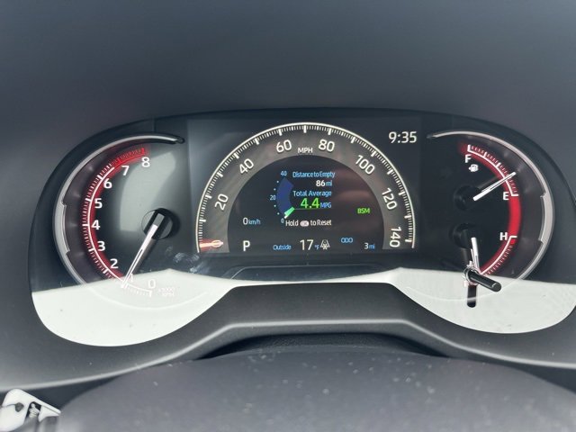 Used 2025 Toyota RAV4 XLE image 24