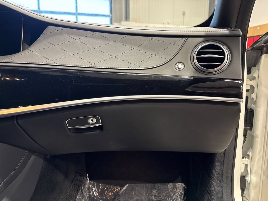 Used 2019 Mercedes-Benz Maybach S 560 4MATIC image 56