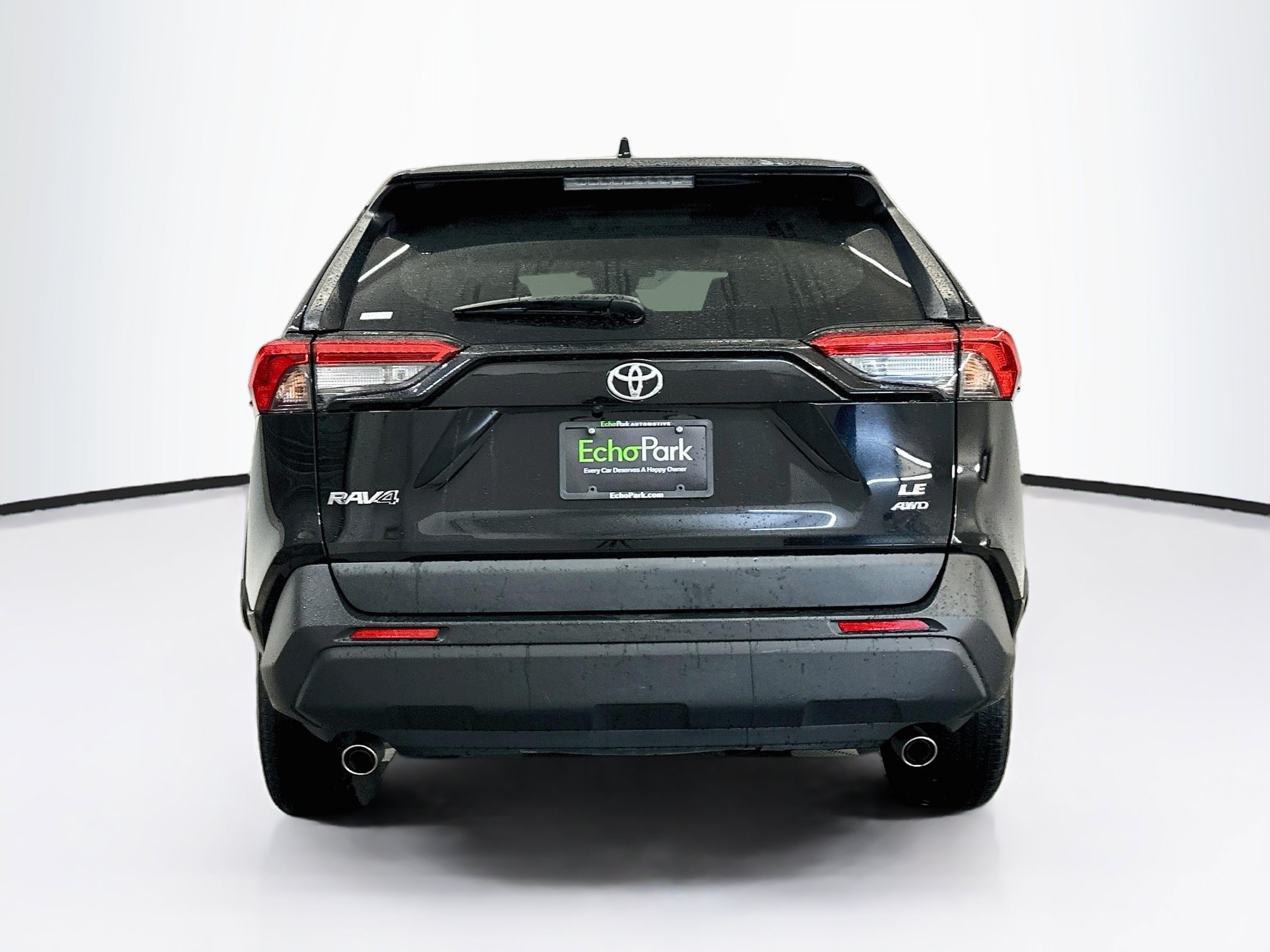 Used 2025 Toyota RAV4 LE AWD/4WD image 7