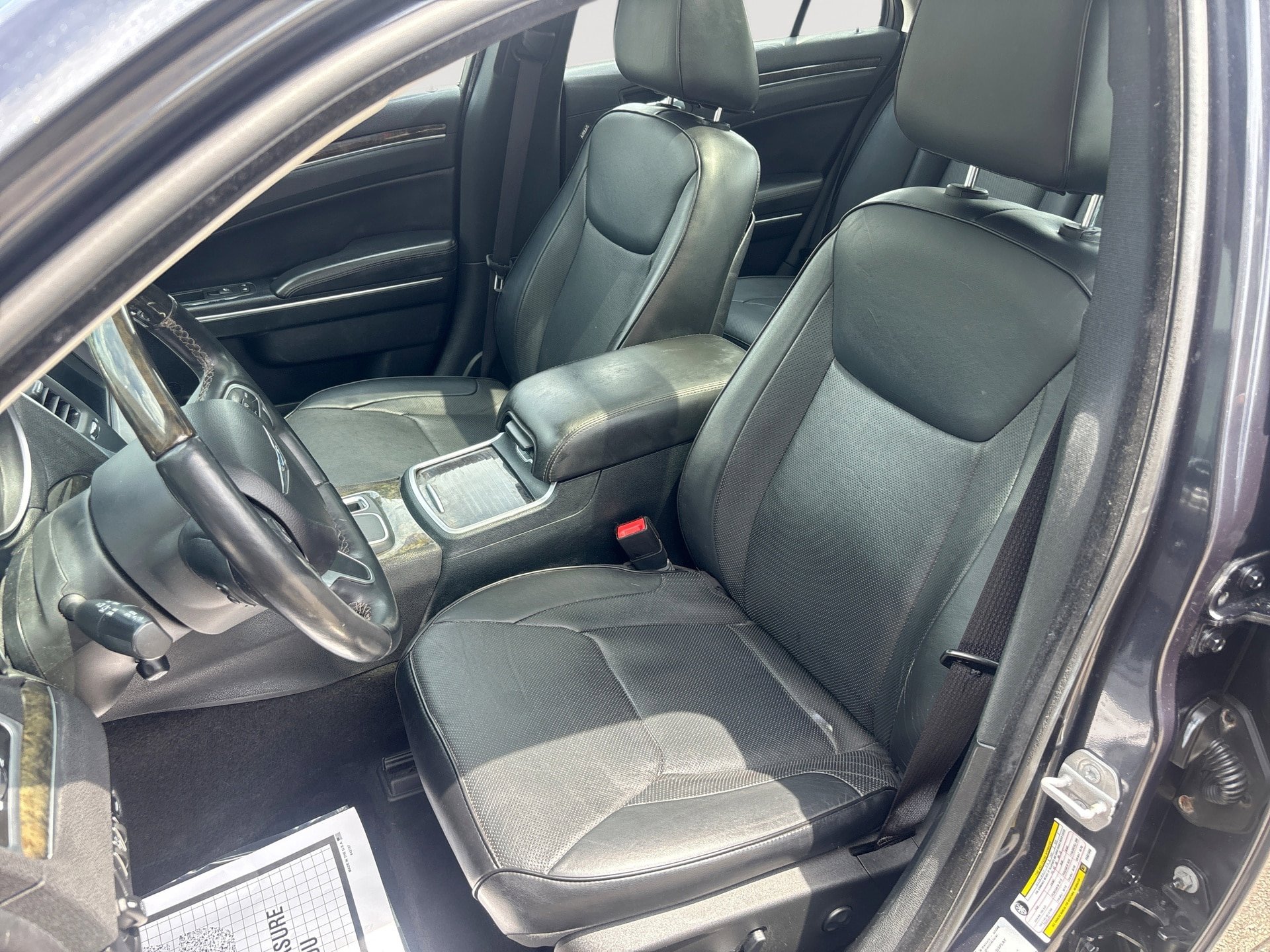 Used 2015 Chrysler 300 C w/ Light Group AWD/4WD image 13