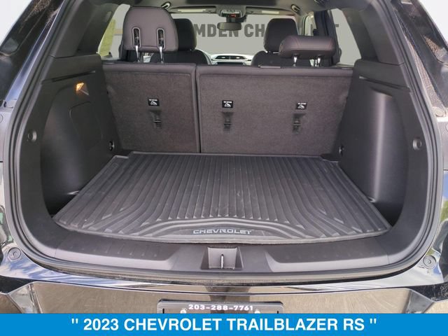 Used 2023 Chevrolet TrailBlazer RS w/ Sun and Liftgate Package AWD/4WD image 32