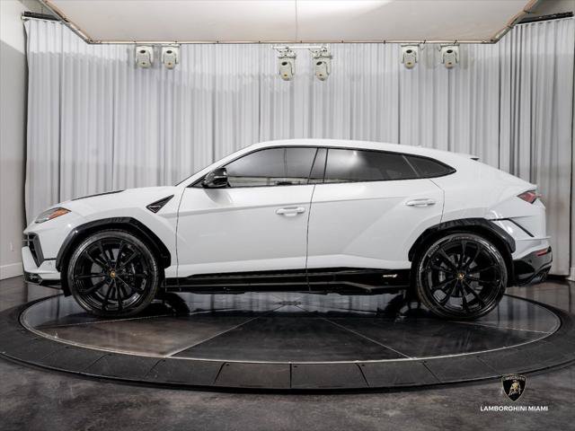Used 2023 Lamborghini Urus S AWD/4WD image 6