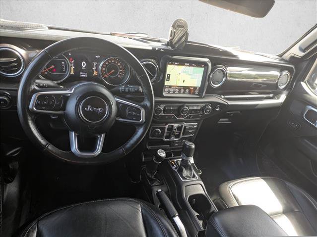 Used 2019 Jeep Wrangler Unlimited Sahara AWD/4WD image 16