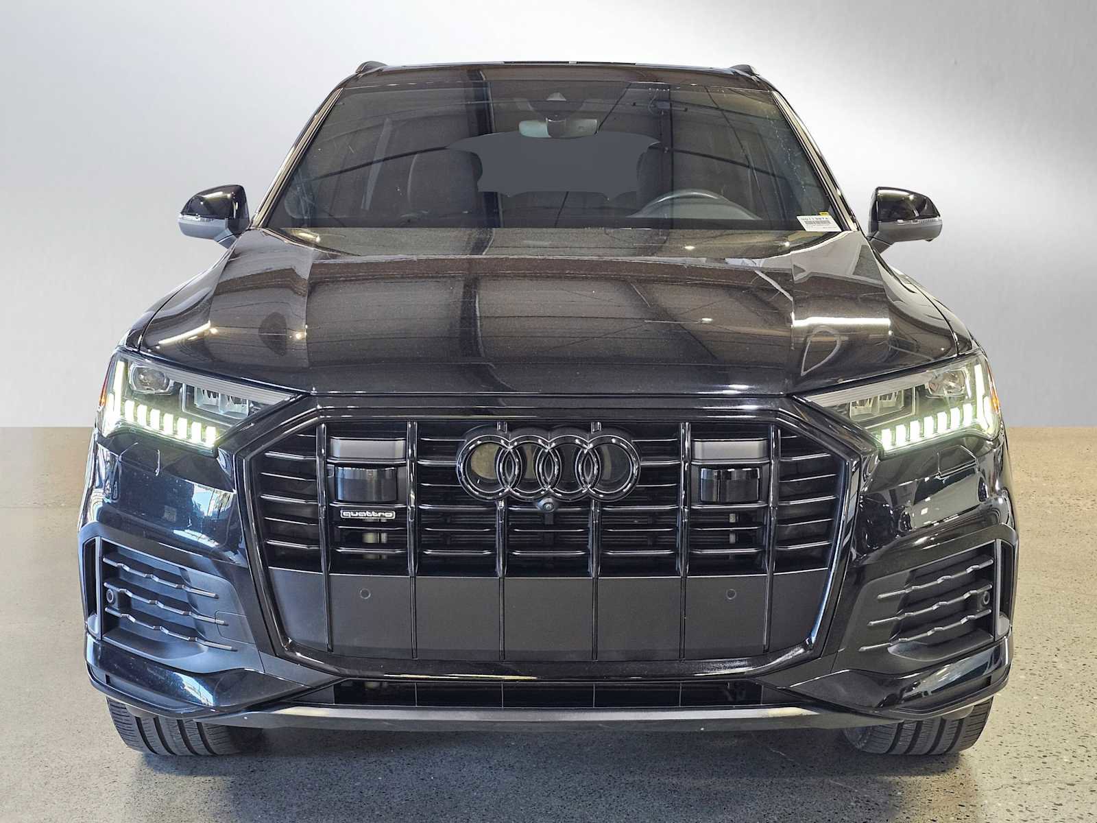 Used 2023 Audi Q7 2.0T Premium Plus w/ Premium Plus Package image 2