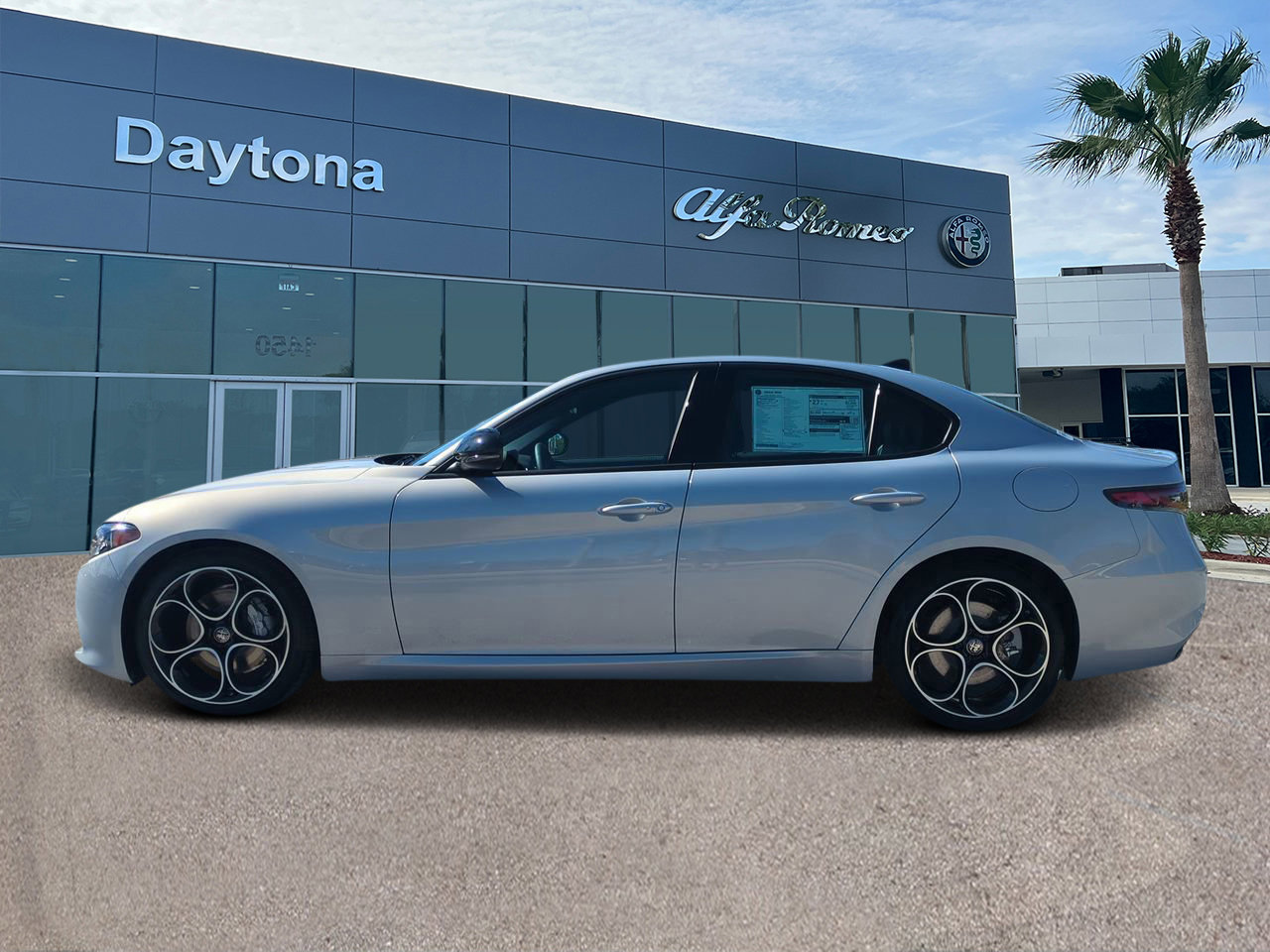 New 2025 Alfa Romeo Giulia w/ Driving Assist Package image 6