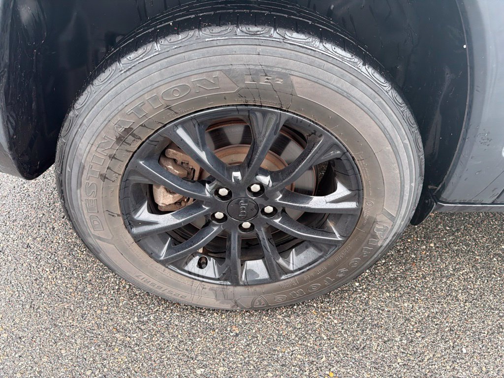 Used 2023 Jeep Cherokee Altitude Lux AWD/4WD image 10