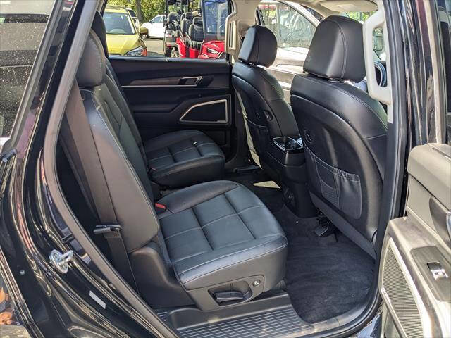 Used 2022 Kia Telluride EX w/ EX Premium Package image 16