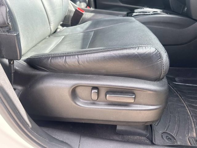 Used 2019 Honda Pilot Elite image 16