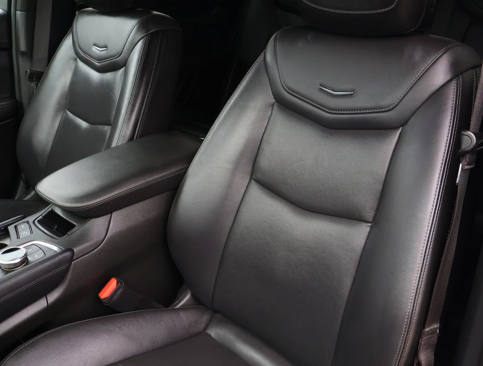 Certified 2024 Cadillac XT5 Premium Luxury image 19