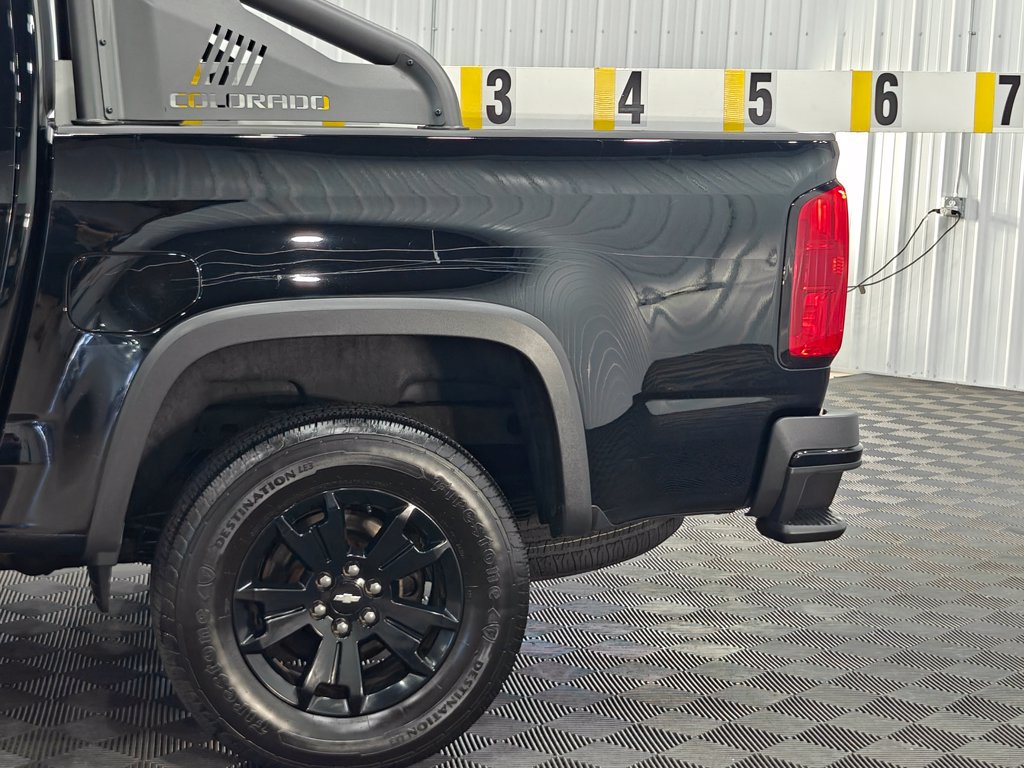 Used 2019 Chevrolet Colorado Z71 w/ Z71 Midnight Edition AWD/4WD image 26
