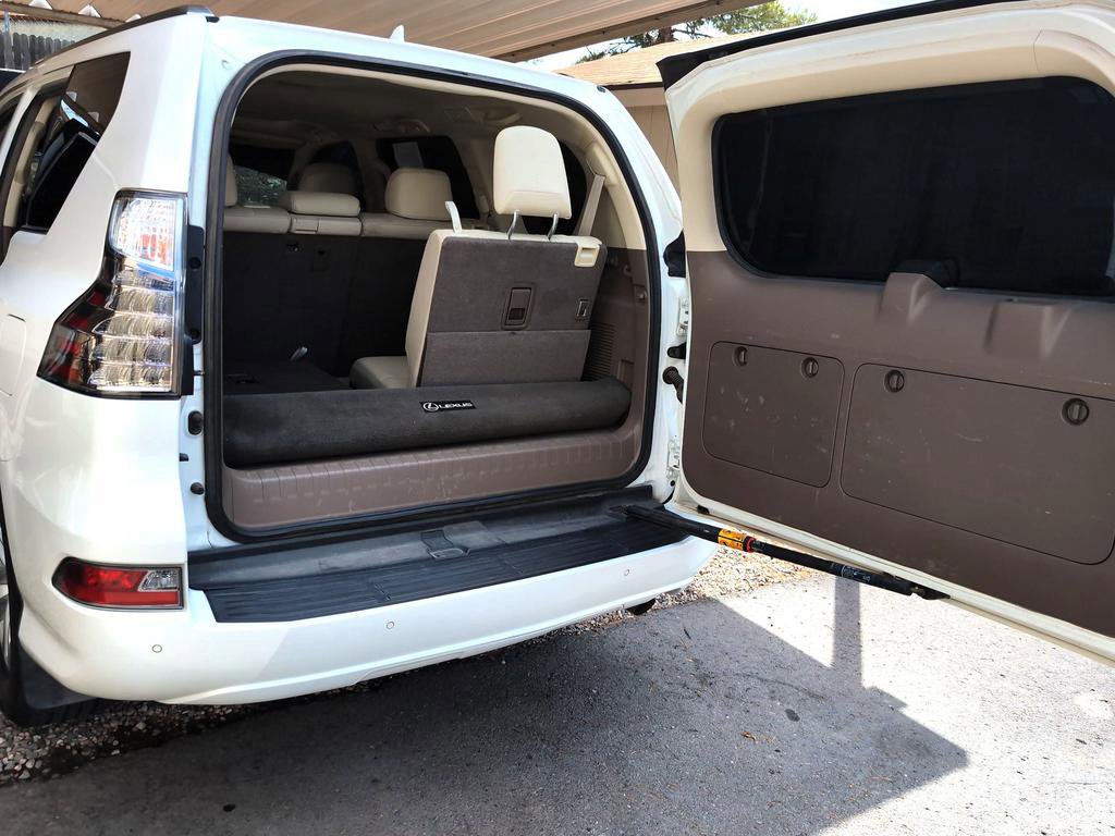 Used 2015 Lexus GX 460 w/ Premium Package AWD/4WD image 34