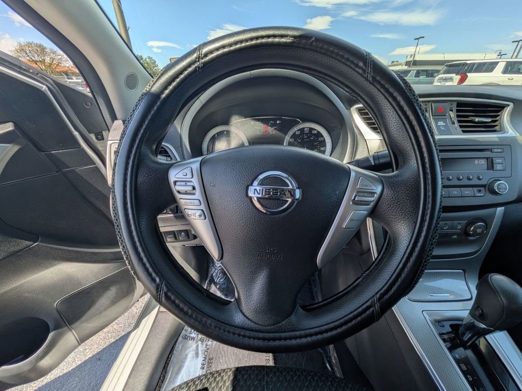 Used 2013 Nissan Sentra SR FWD image 18