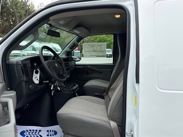 New 2026 Chevrolet Express 2500 w/ Driver Convenience Package RWD image 19