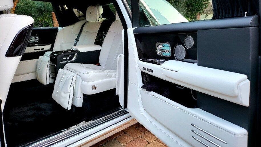 Used 2019 Rolls-Royce Phantom Extended Wheelbase image 15