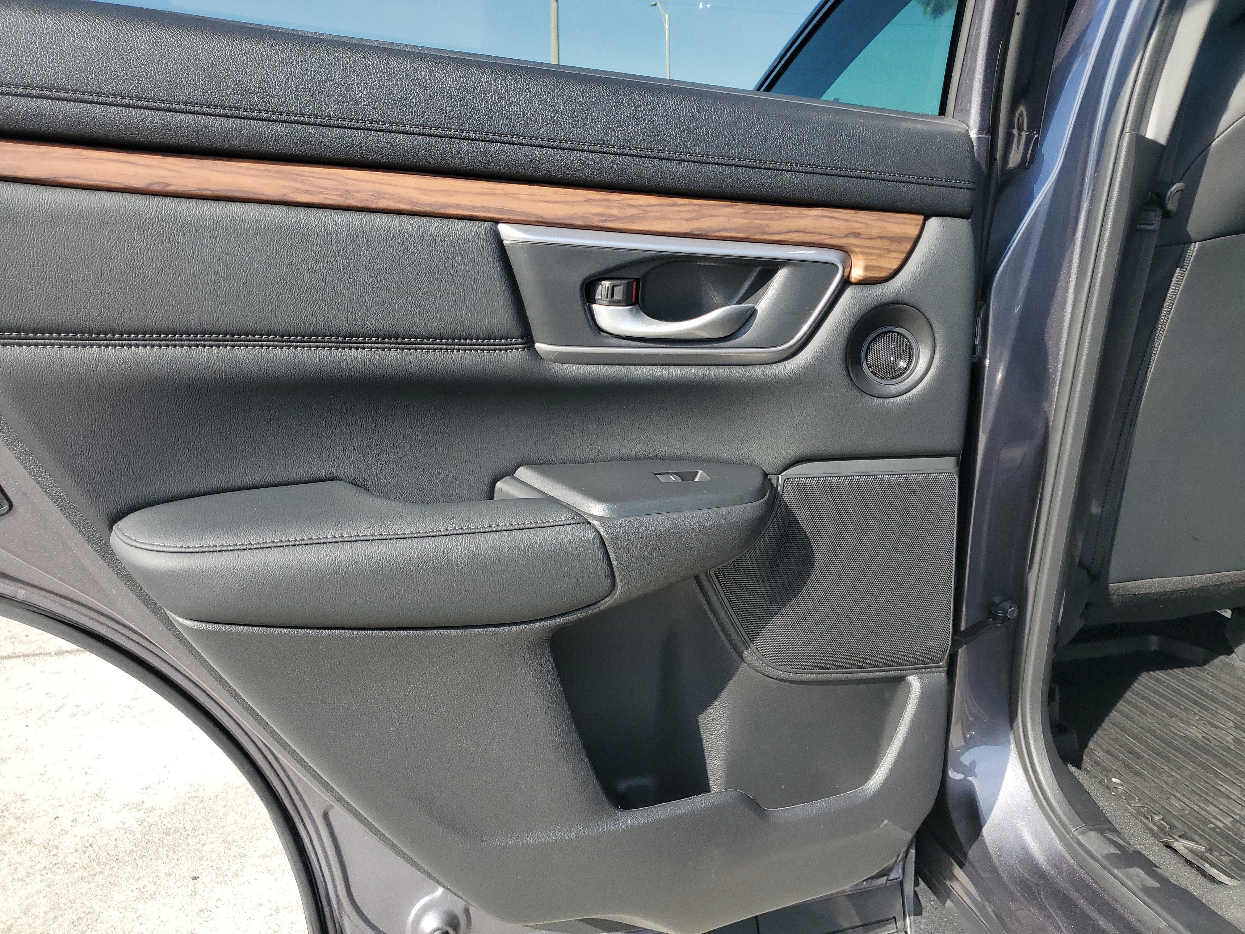 Used 2022 Honda CR-V EX-L image 16