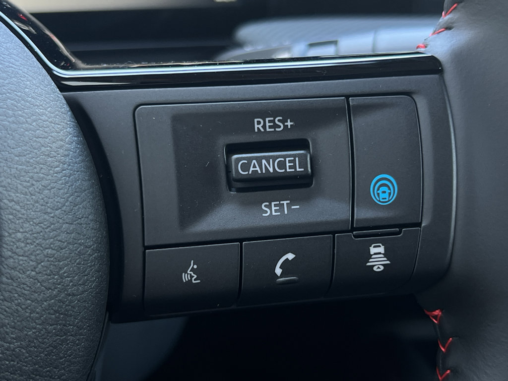 New 2026 Nissan Kicks SR w/ Cold Weather Package image 23