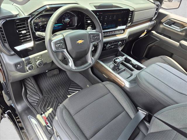 New 2026 Chevrolet Silverado 1500 LT AWD/4WD image 3