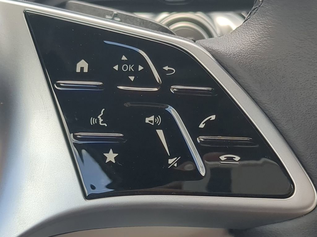 New 2025 Mercedes-Benz GLB 250 GLB 250 image 13