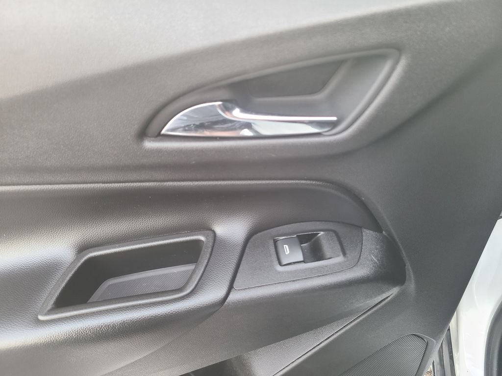 Used 2019 Chevrolet Equinox LT FWD image 26