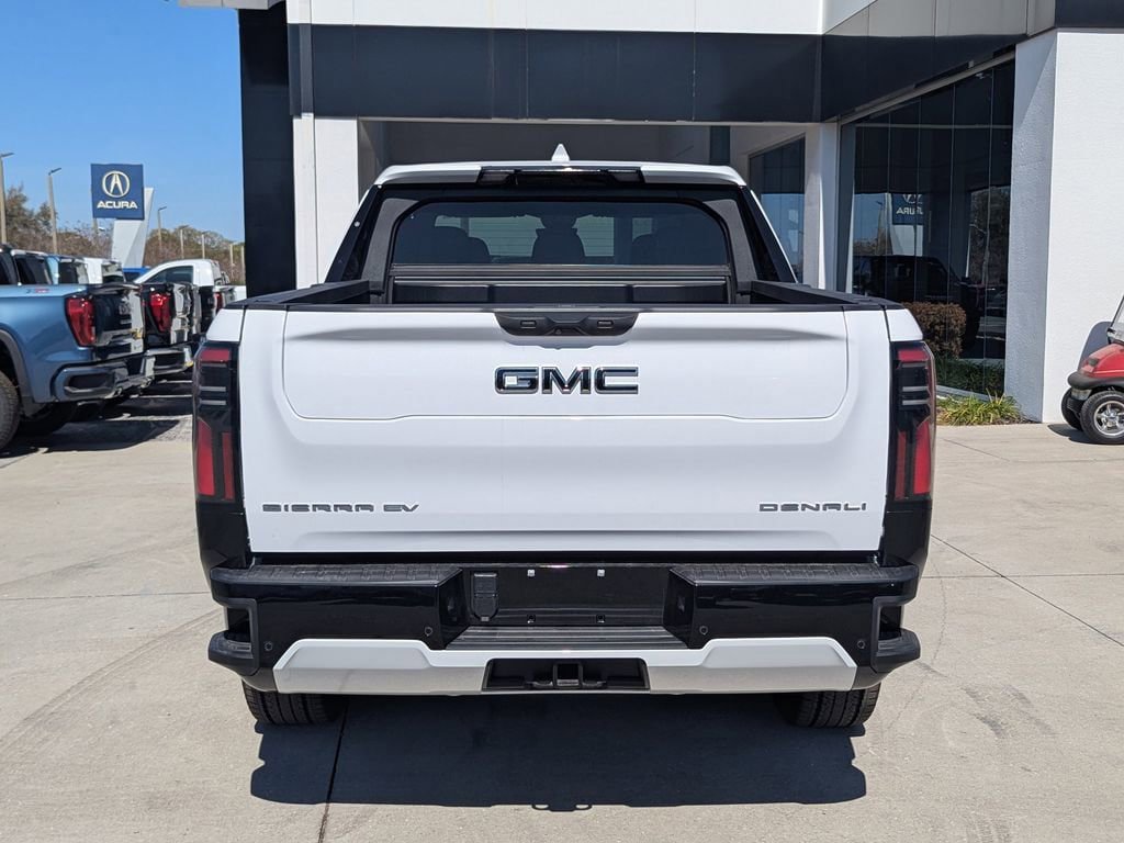 New 2025 GMC Sierra EV Denali AWD/4WD image 5