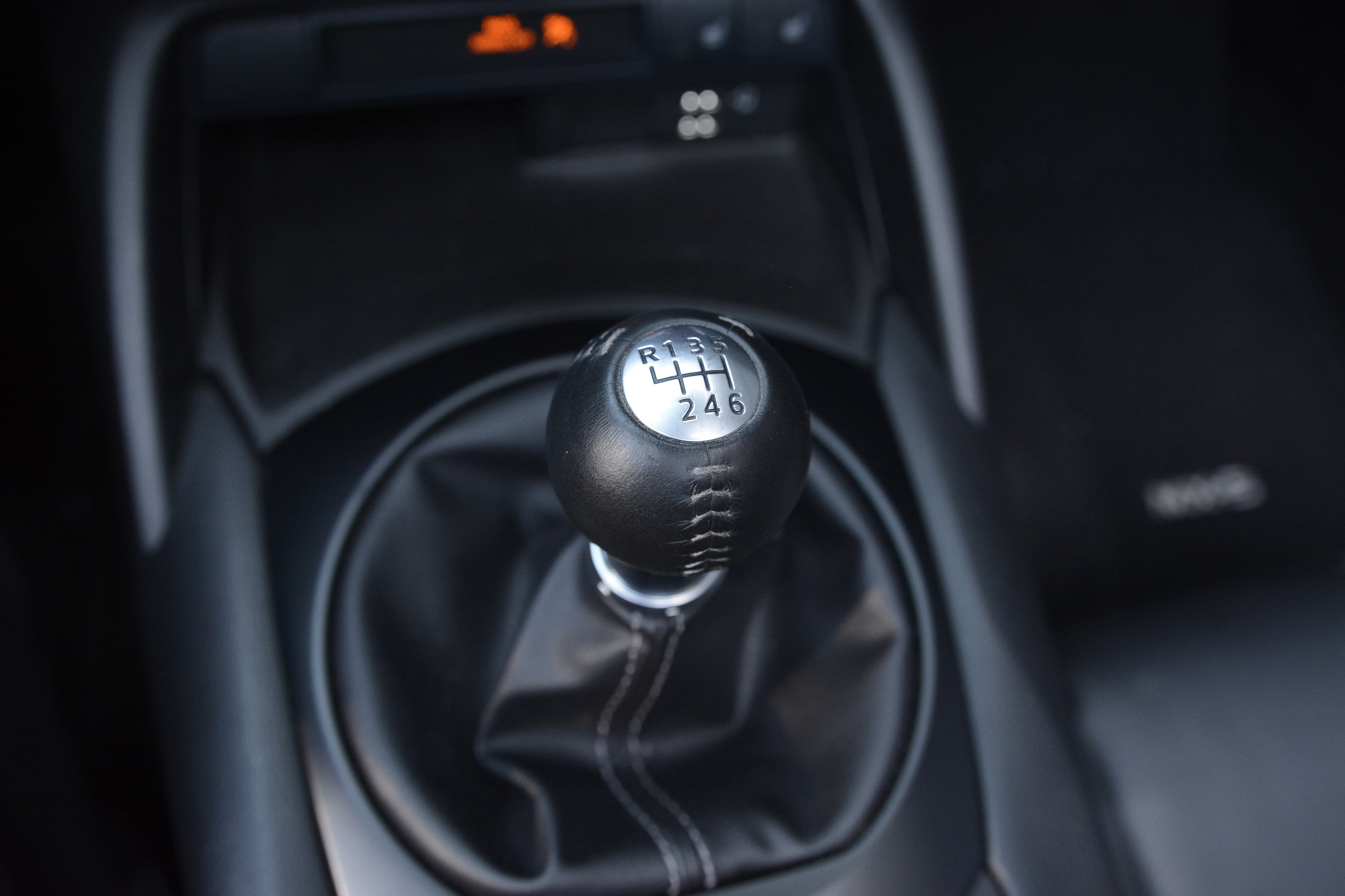 Certified 2021 MAZDA MX-5 Miata Grand Touring RWD image 24