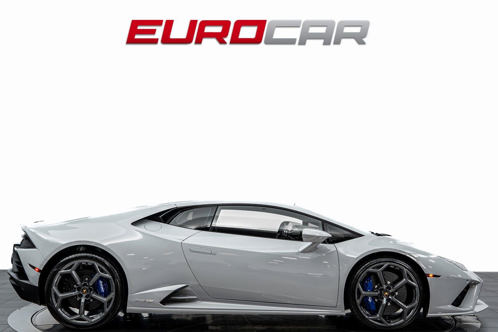 Used 2023 Lamborghini Huracan EVO image 6
