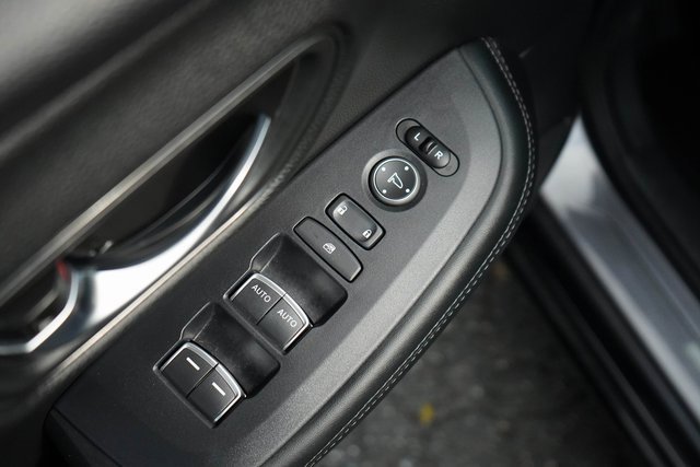 Certified 2023 Honda HR-V EX-L image 17