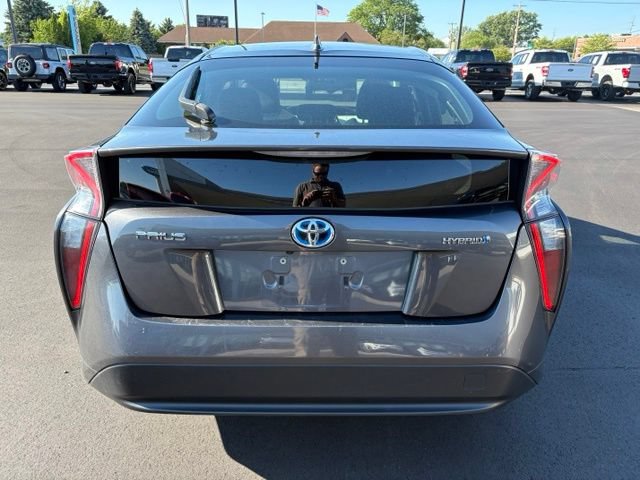 Used 2016 Toyota Prius Two FWD image 4