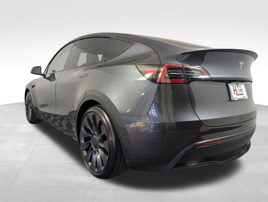 Used 2025 Tesla Model Y Performance image 56