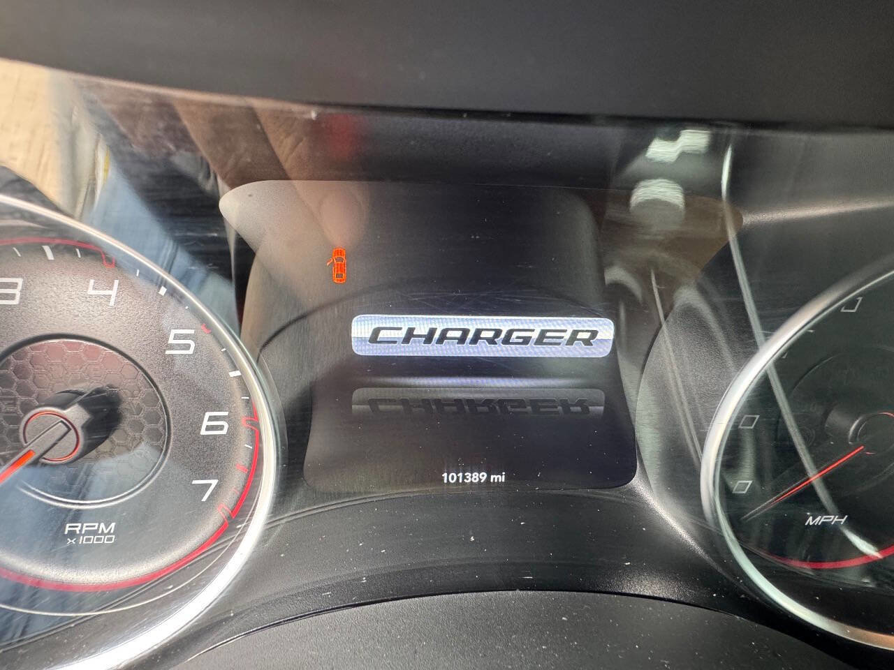 Used 2018 Dodge Charger SXT Plus RWD image 11