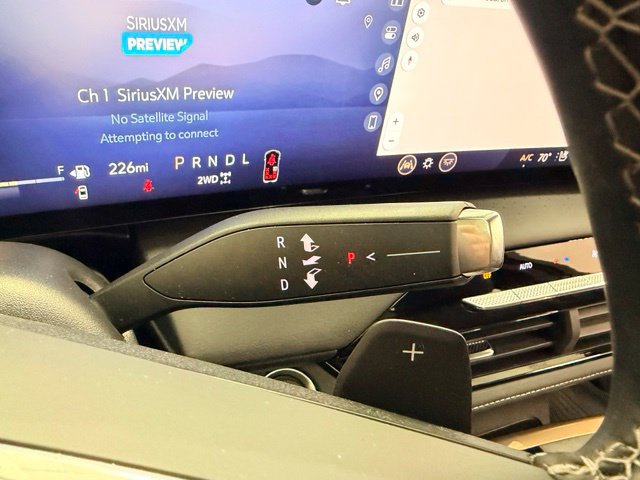 Certified 2026 Buick Enclave Avenir w/ Super Cruise Package AWD/4WD image 13