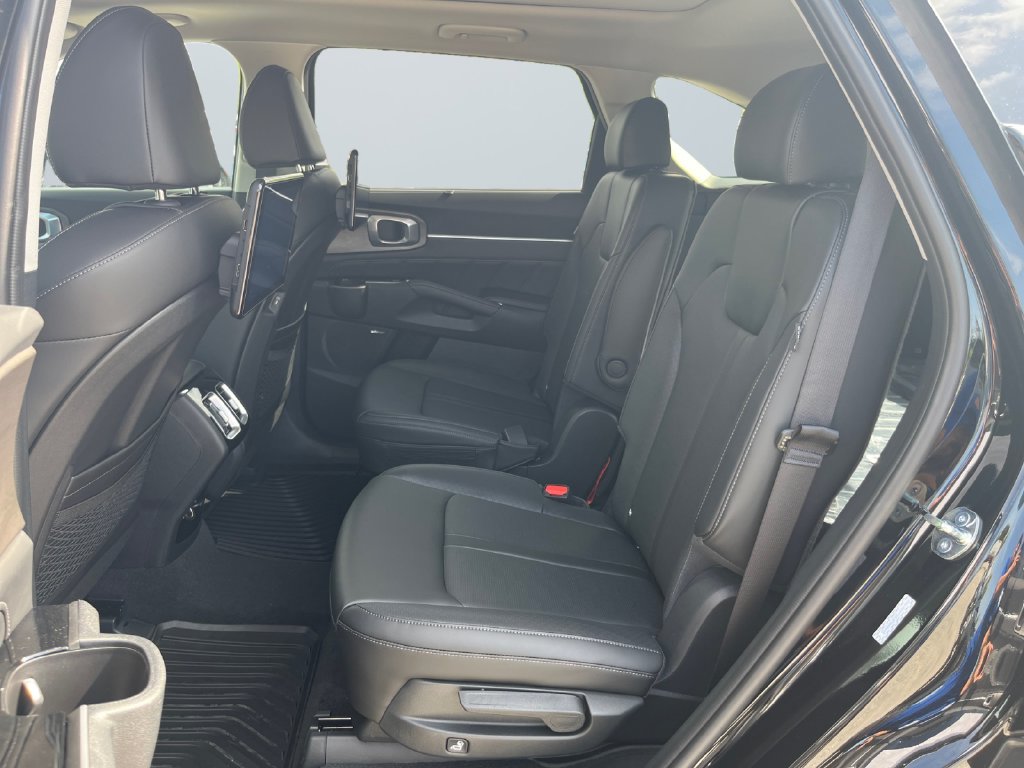 New 2026 Kia Sorento SX AWD/4WD image 13