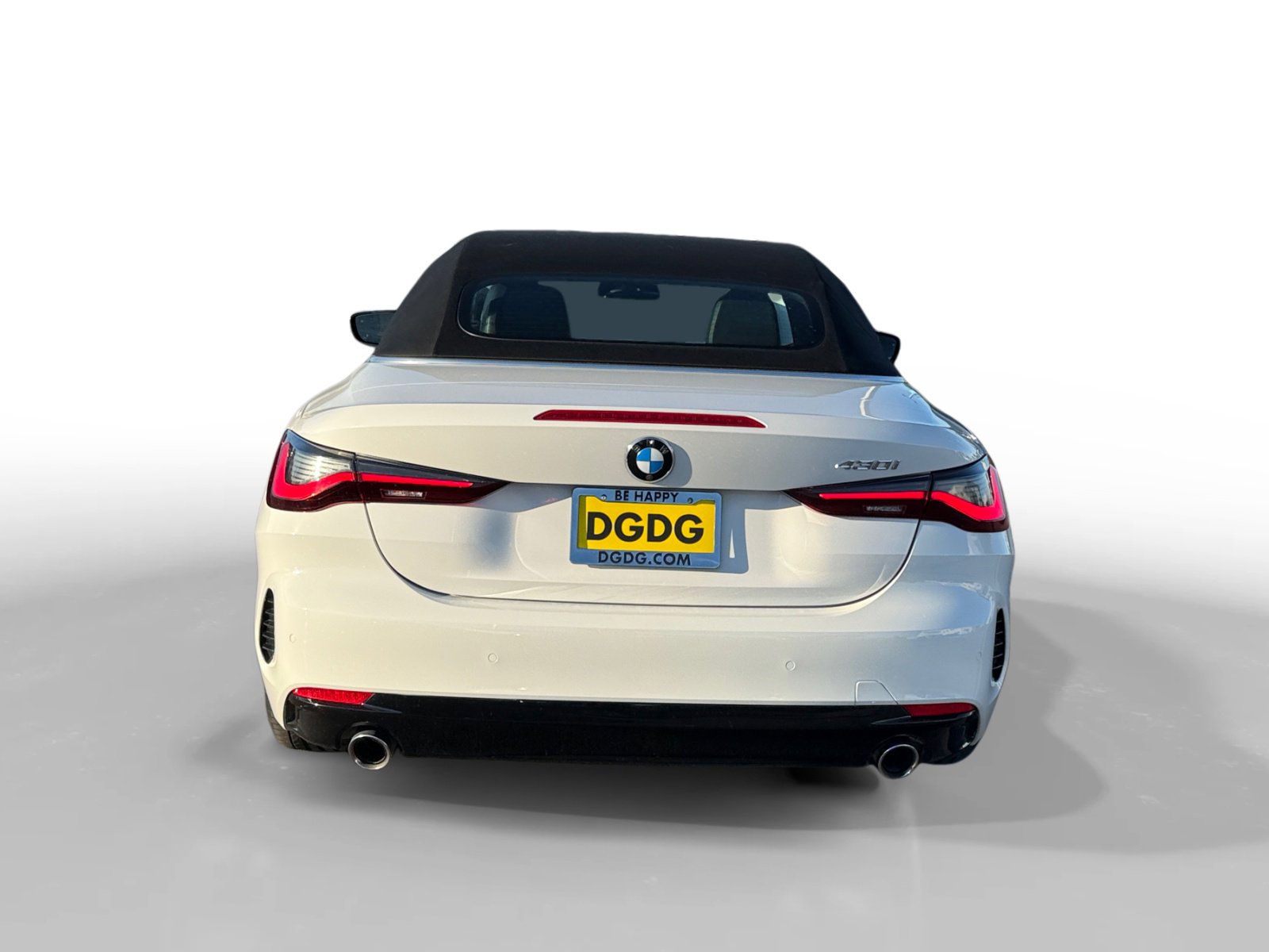 Used 2024 BMW 430i Convertible image 4