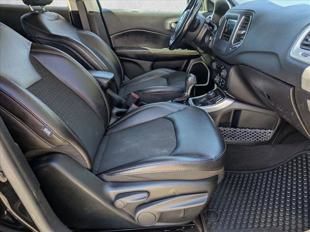 Used 2020 Jeep Compass Latitude w/ Cold Weather Group image 21