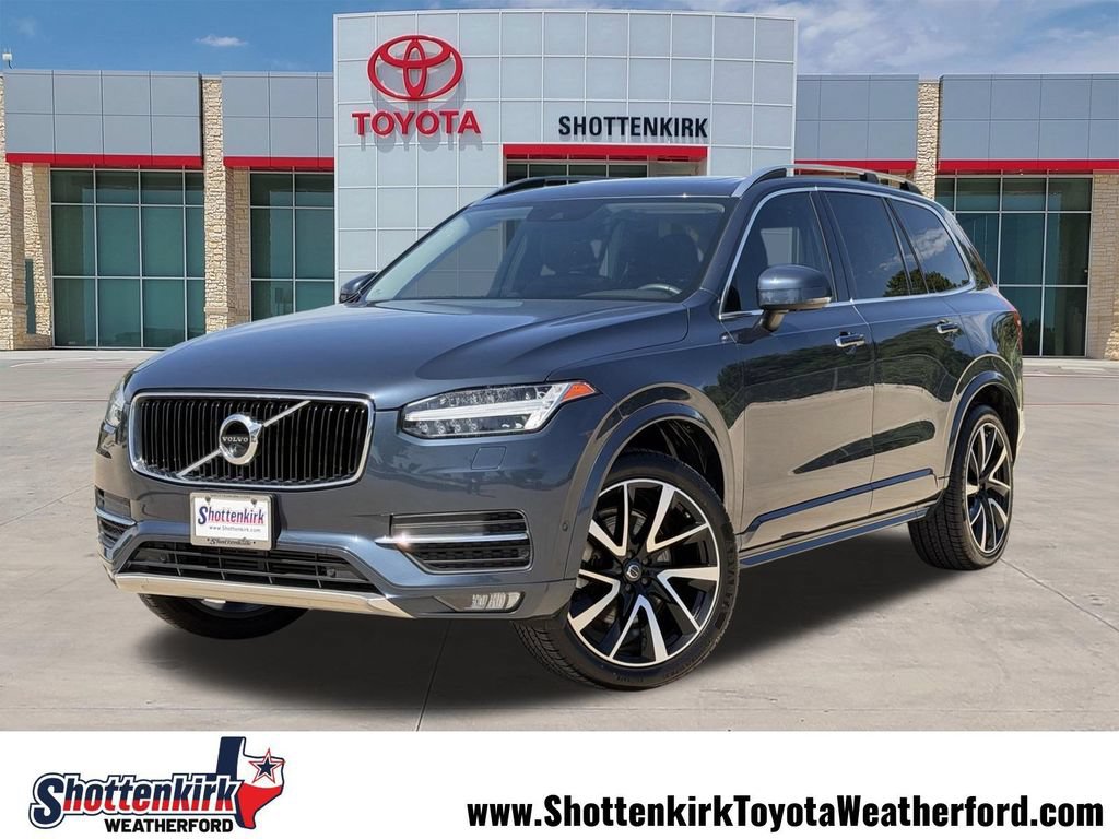 Used 2018 Volvo XC90 T6 Momentum w/ Convenience Package AWD/4WD image 1