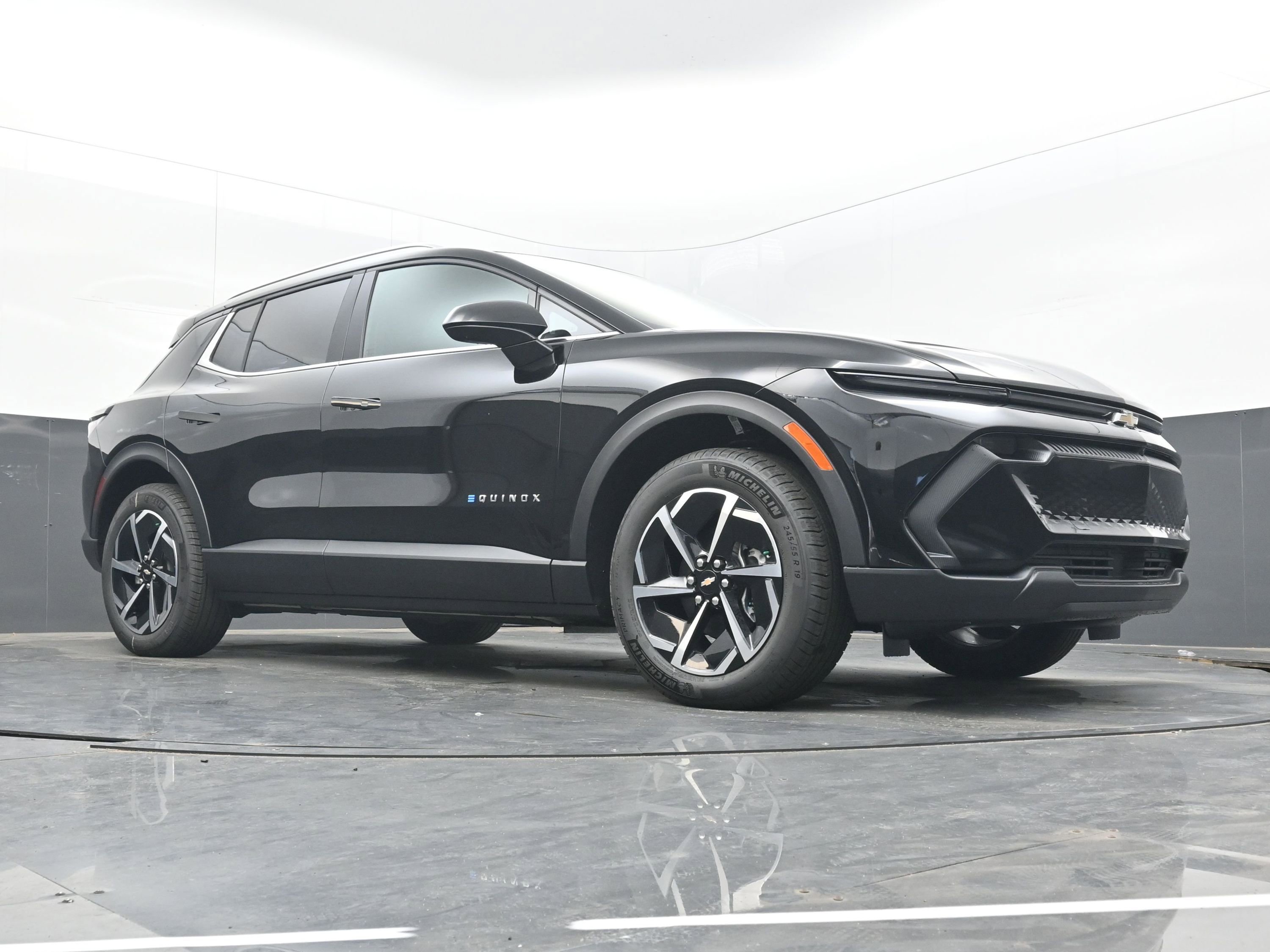 New 2026 Chevrolet Equinox EV LT image 23