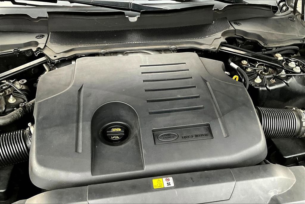Used 2019 Land Rover Range Rover Sport HST image 31