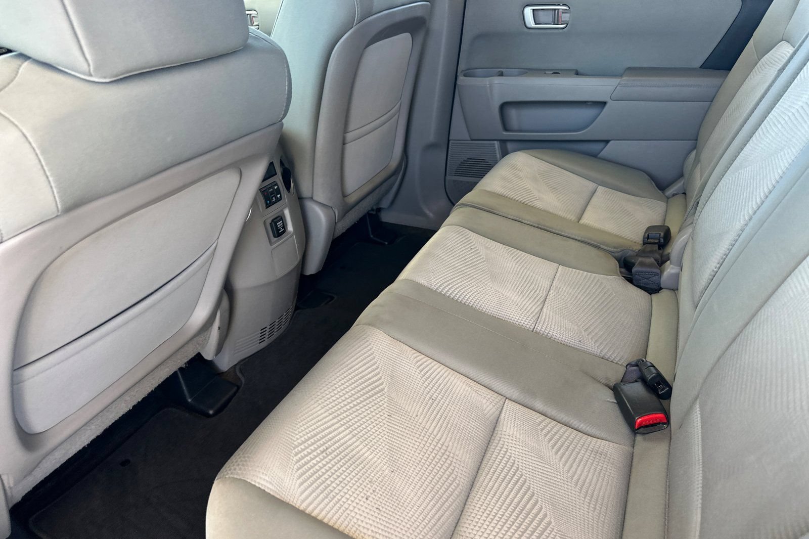 Used 2013 Honda Pilot LX image 12