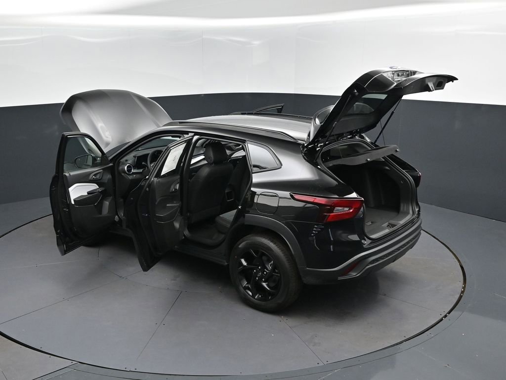 New 2026 Chevrolet Trax LT w/ Driver Confidence Package FWD image 47