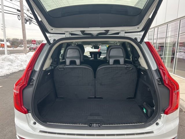 Certified 2024 Volvo XC90 B5 Core w/ Protection Package Premier image 11