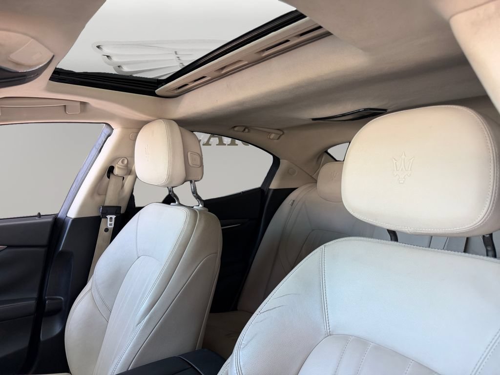 Used 2016 Maserati Ghibli RWD image 9