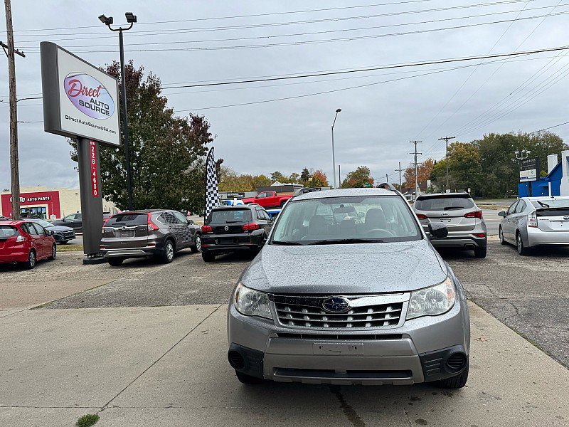 Used 2011 Subaru Forester 2.5X w/ Alloy Wheel Value Pkg image 2