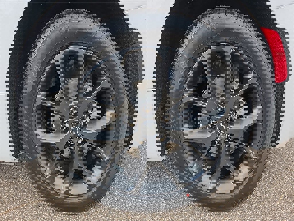 New 2026 Chrysler Pacifica Limited image 37